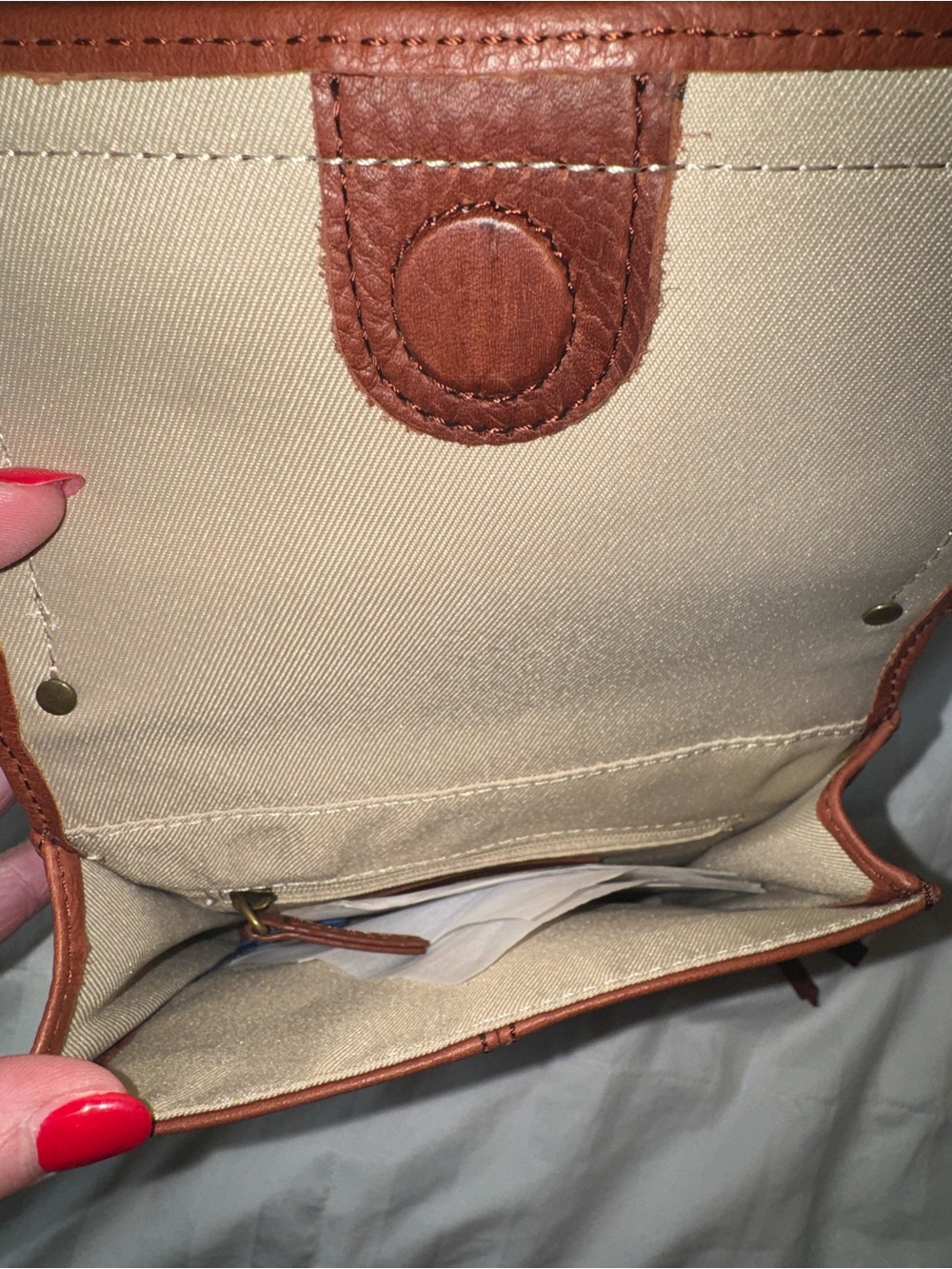 American Leather Co Kansas Crossbody in Brandy Smooth NWT - Picture 7 of 11